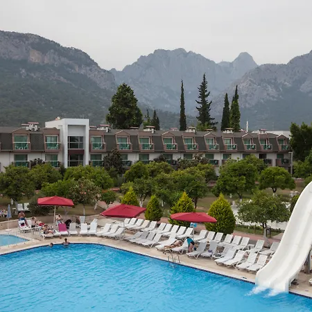 Hotell Batont Garden
