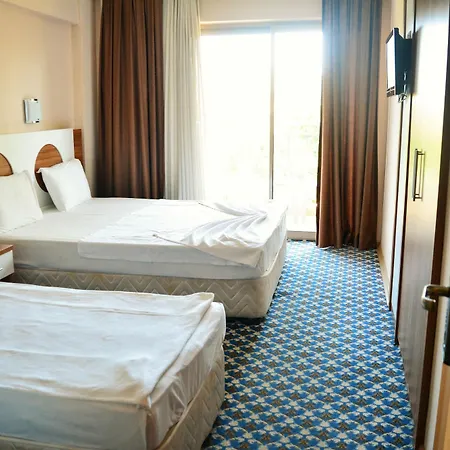 Batont Garden 3*