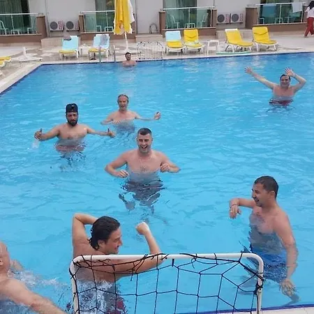 Hotell Batont Garden Göynük