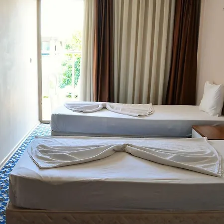 Hotell Batont Garden Göynük