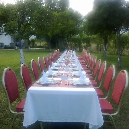 Batont Garden Hotell Göynük