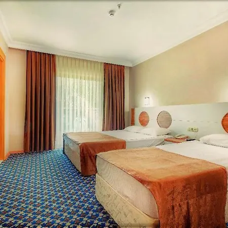 Batont Garden Hotell