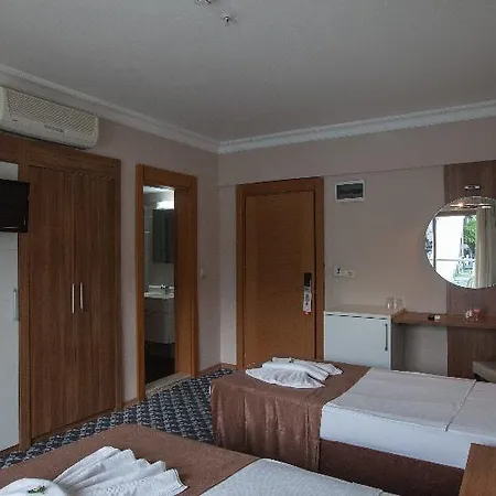 Batont Garden 3*